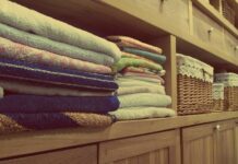 Aufräumen, aber richtig: Welche Entrümpelungsmethode passt zu dir?